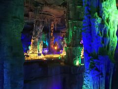 -泰安地下龙宫景区