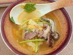 -衡哥肉铺