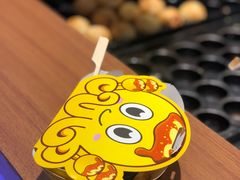 -小镇影院迪士尼小熊Duffy与他的朋友合影地