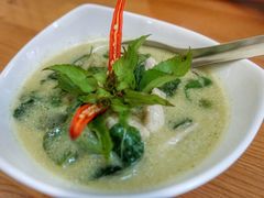 绿咖喱鸡肉-Tealicious Bangkok
