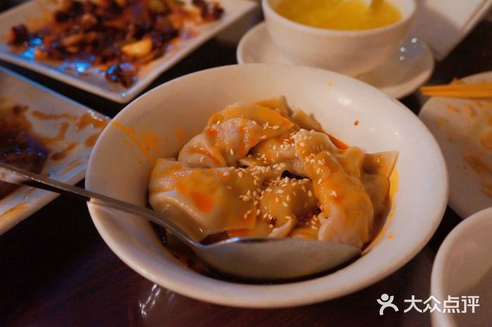 红馆钟水饺图片