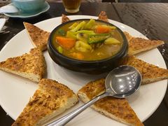 咖喱时蔬配烤馕饼-五观堂素食(新华路店)