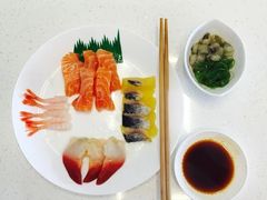 -圣河湾虾饺美食(站前店)