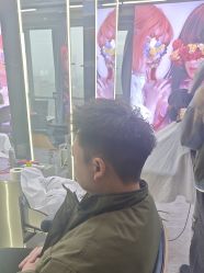 -藤野造型烫发染发