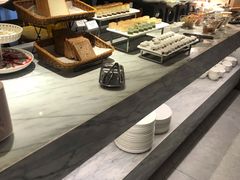 -杭州西湖湖滨银泰亚朵酒店