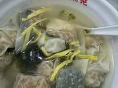 蛋黄双拼-海平馄饨(逍遥二路店)