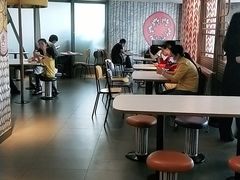 大堂-麦当劳(中山大道中店)