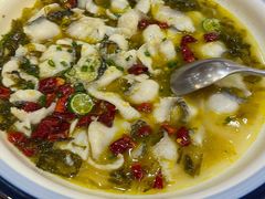 酸菜青柠鱼片-阿锋鲍鱼酒家美食汇(华安店)