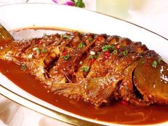 家常熬鱼-虹海圣肉饼店家常菜馆