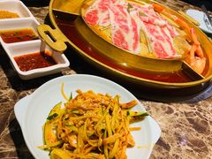 -猪啊牛呀羊啊铜盘烤肉(正大广场店)