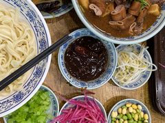 -门框胡同百年卤煮(新街口店)