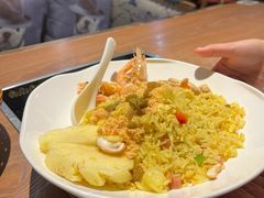 泰式海鲜菠萝蛋炒饭-樾餐厅泰式海鲜火锅(民歌湖店)
