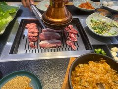 -臻牛烤肉
