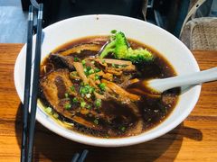 虎皮大肉面-囿面传统制面馆(中央路店)