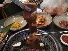 -草家酱蟹炭火烤肉店(珲春南路一店)