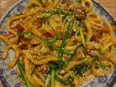 -耶里夏丽·丝路国际新疆菜·清真食品(徐汇南丹东路臻选店)