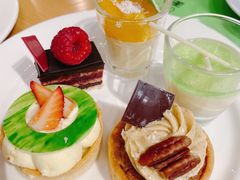 -两咖啡自助餐厅(静安香格里拉酒店)