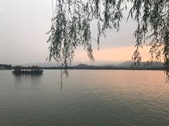 -天幕新彩云国际影城(激光巨幕店)