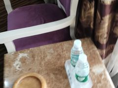 -柏纳酒店(百色市政府恒基广场店)