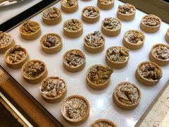 -松山湖凯悦酒店·Café自助餐厅·周末火舞秀表演