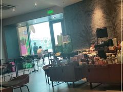 大堂-星巴克(宝山万达店)