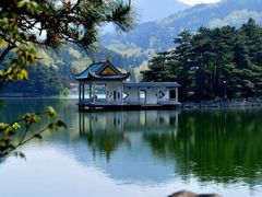 -庐山风景区花径公园