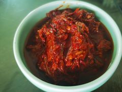 -巩本明鱼屋子