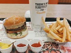 -The Habit Burger Grill 哈比特汉堡(爱琴海店)