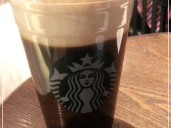 -星巴克臻选(南京金茂览秀城店)