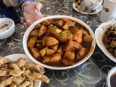 土豆烧肉-妈妈的小作坊(陈家镇店)