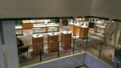 -北京七彩云南翡翠珠宝旗舰店(月坛店)