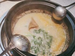 竹笙王猪肚鸡-顺德公广东猪肚鸡·煲仔饭(白石洲店)