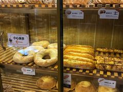 -BreadTalk面包新语·烘焙蛋糕(高德置地春广场店)