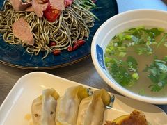 -韩海丽特色美食(秀州路店)