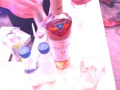 -SPACE(欢乐颂购物中心店)