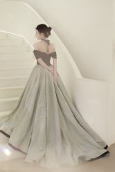 -艾米丽婚纱礼服