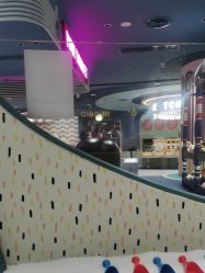 -奈尔宝家庭中心·亲子餐厅(北京东坝万达店)