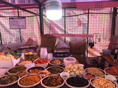 -证大大拇指广场(芳甸路店)