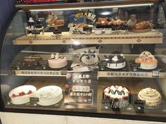 面包甜点陈列柜-DQ·蛋糕·冰淇淋(苏州中心店)