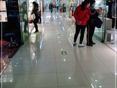 -潘多拉眼镜·蔡司依视路明月(潘家园店)