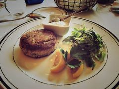 招牌蟹肉饼-Wolfgang’s Steakhouse 沃夫冈牛排馆(上海白玉兰广场店)