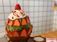 草莓抹茶冰-WONDER ICE 萬得冰田(建設路总店)