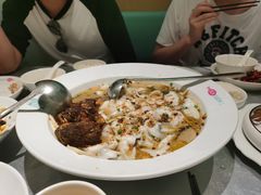 -姚姚酸菜鱼·金戈戈香港豉油鸡(喜荟城联名店)