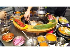 -玄希浪漫厨房·韩料烤肉(湖滨银泰in77店)