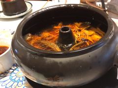 -云海肴·汽锅鸡·云南菜(天山百盛优客店)