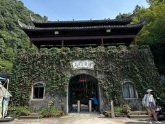 -夏霖九天银瀑风景区
