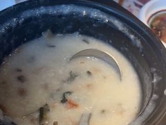 -粤点越有·茶点·粤菜(樵岭国际店)