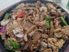 -标记美食新鲜猪杂(兴南大道店)