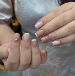 -QHOUSE美甲美睫