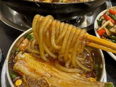-鸿顺老铁锅美蛙鱼府(解放碑店)